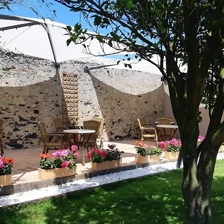 Szálloda Casa De Castro 3*