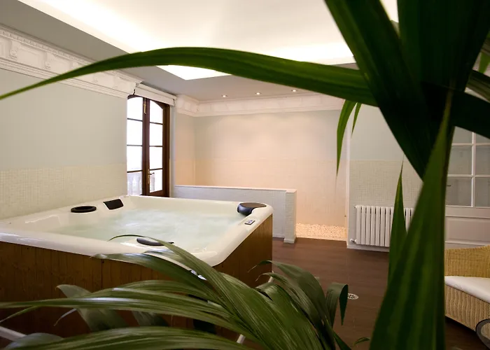 Hotel Casa De Castro 3*