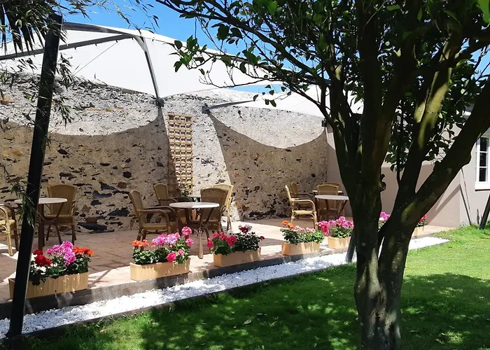 Hotel Casa De Castro 3*