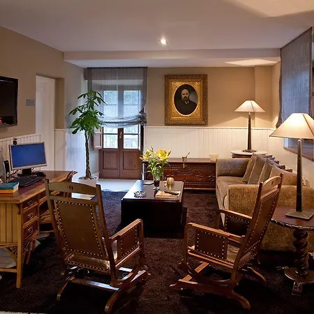 Casa De Castro 3*